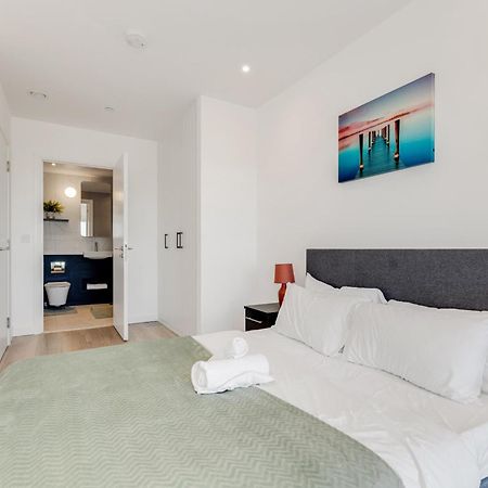 Urban Luxe Retreat Apartment ลอนดอน ภายนอก รูปภาพ